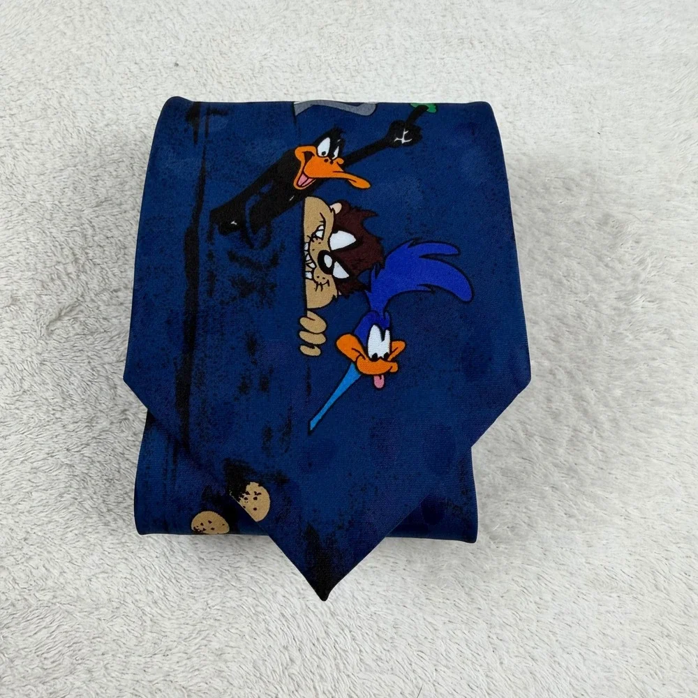 Vintage 1995 Looney Tunes Mania‎ Tie Bugs Bunny Sylvester Daffy Duck Road Runner